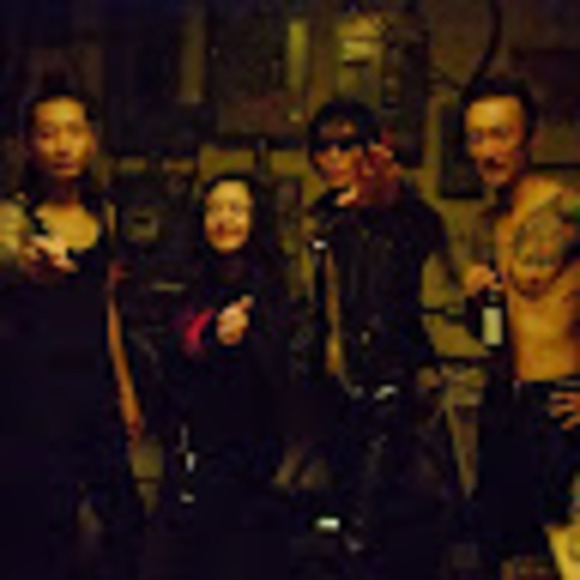 Meet your Posher, Tracy - Picture 1 of 1